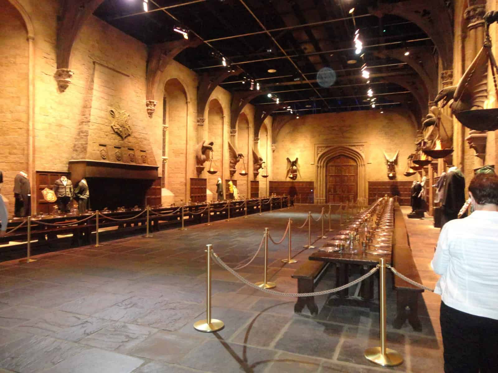 Hall 076