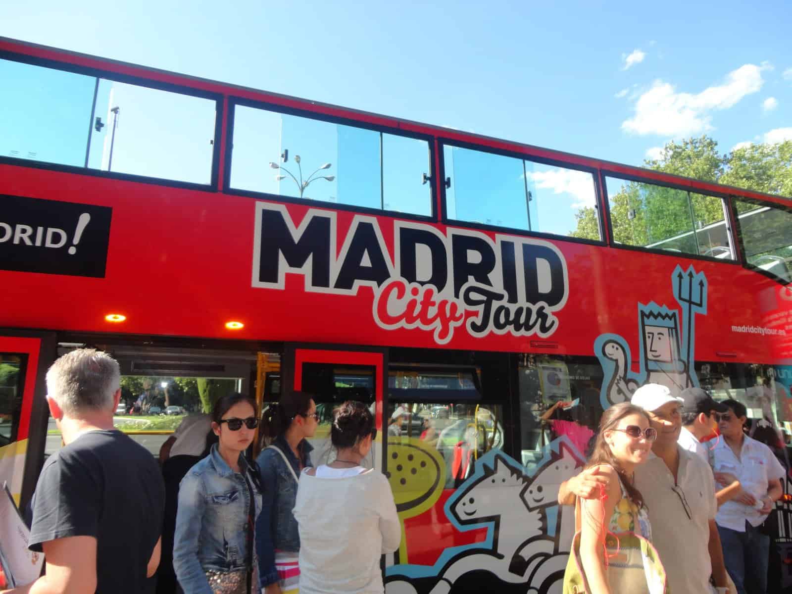 bus 104