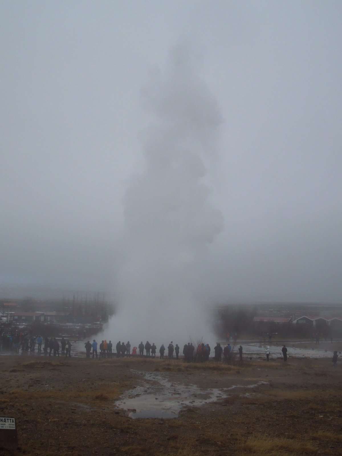 Exploring Gullfoss, Geysir & the Golden Circle in Iceland 3 The hot spring Strokkur