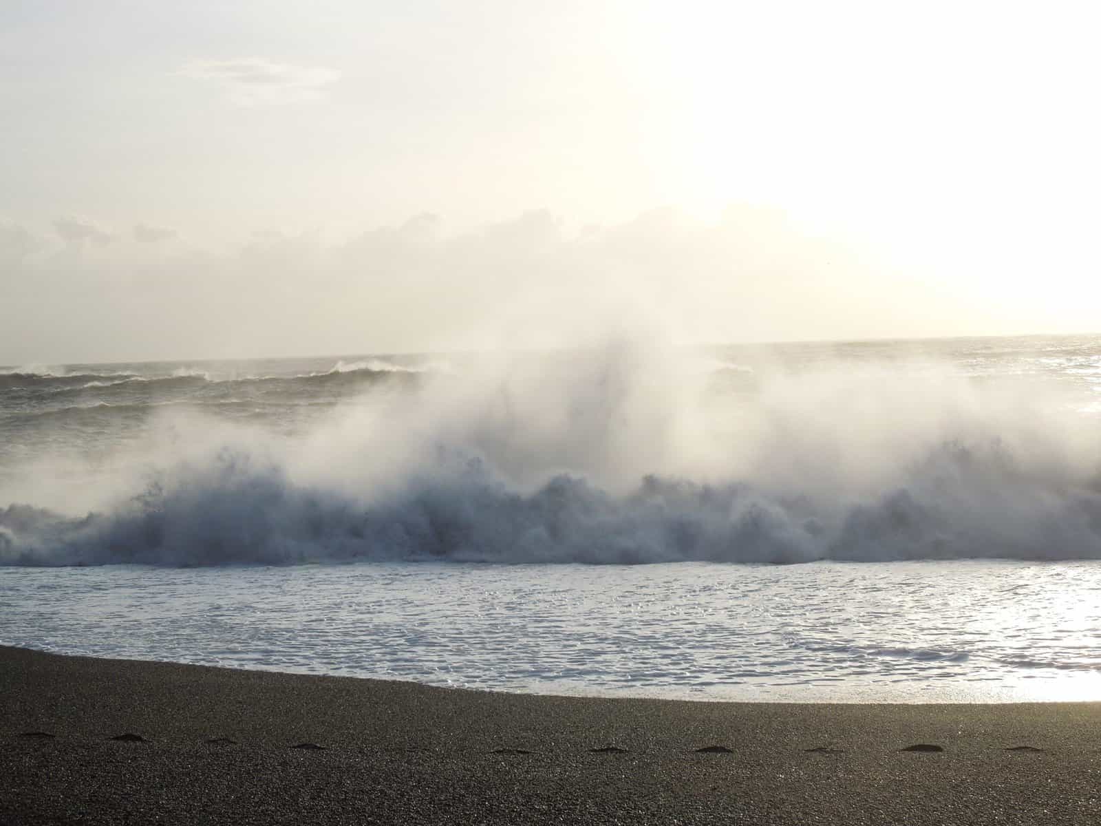 The Last of Iceland's South Coast 5 Waves on Reynisfjara Beach in Iceland
