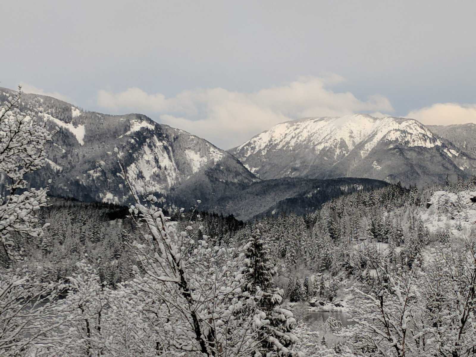 The Best Log Cabin Weekend in Hope, BC 3 Snow on the mountains in Hope, BC