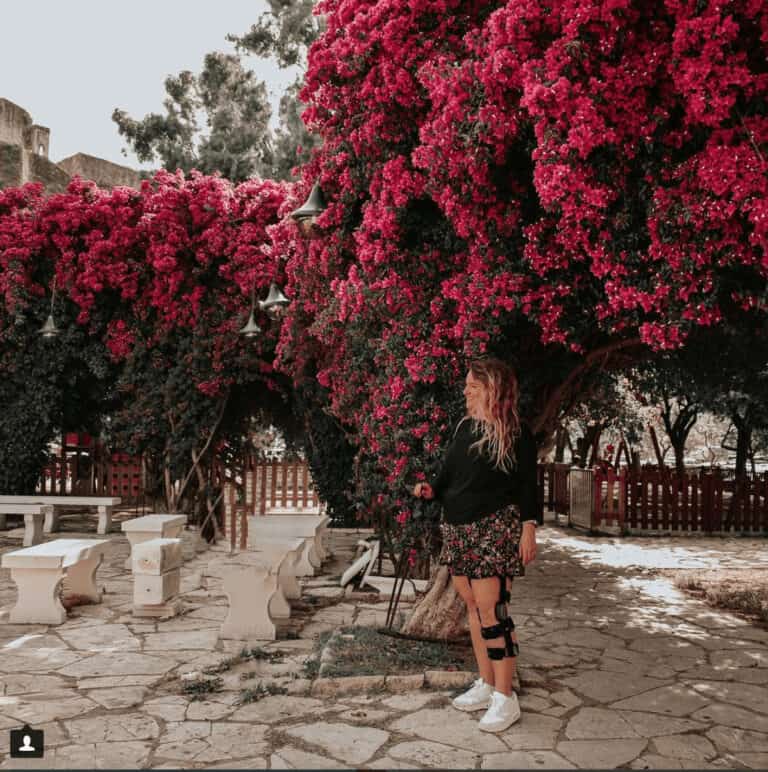 12 Travel Bloggers Who Will Inspire You to See the World 4 helene