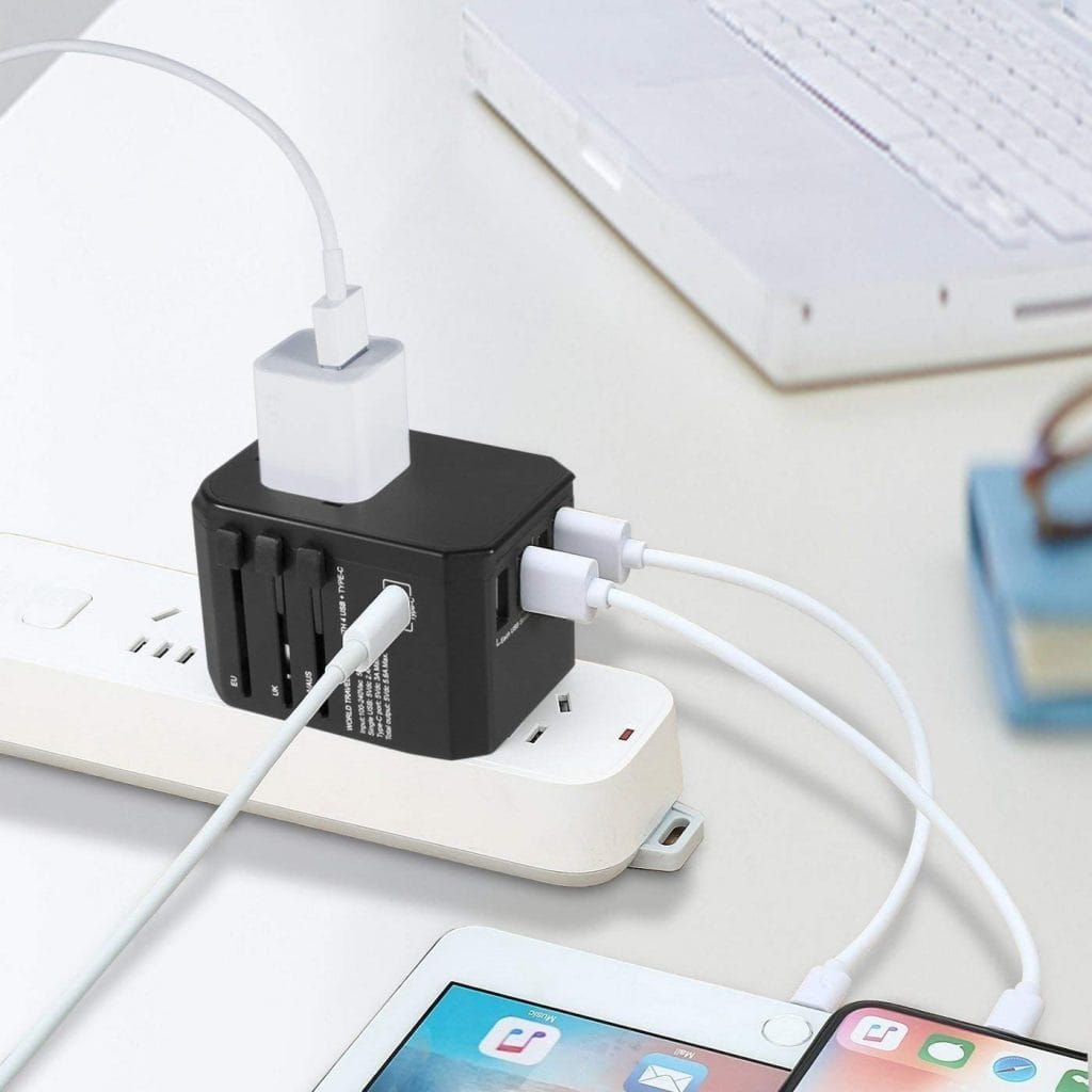 My 2018 Travel Holiday Gift Guide 4 adapter