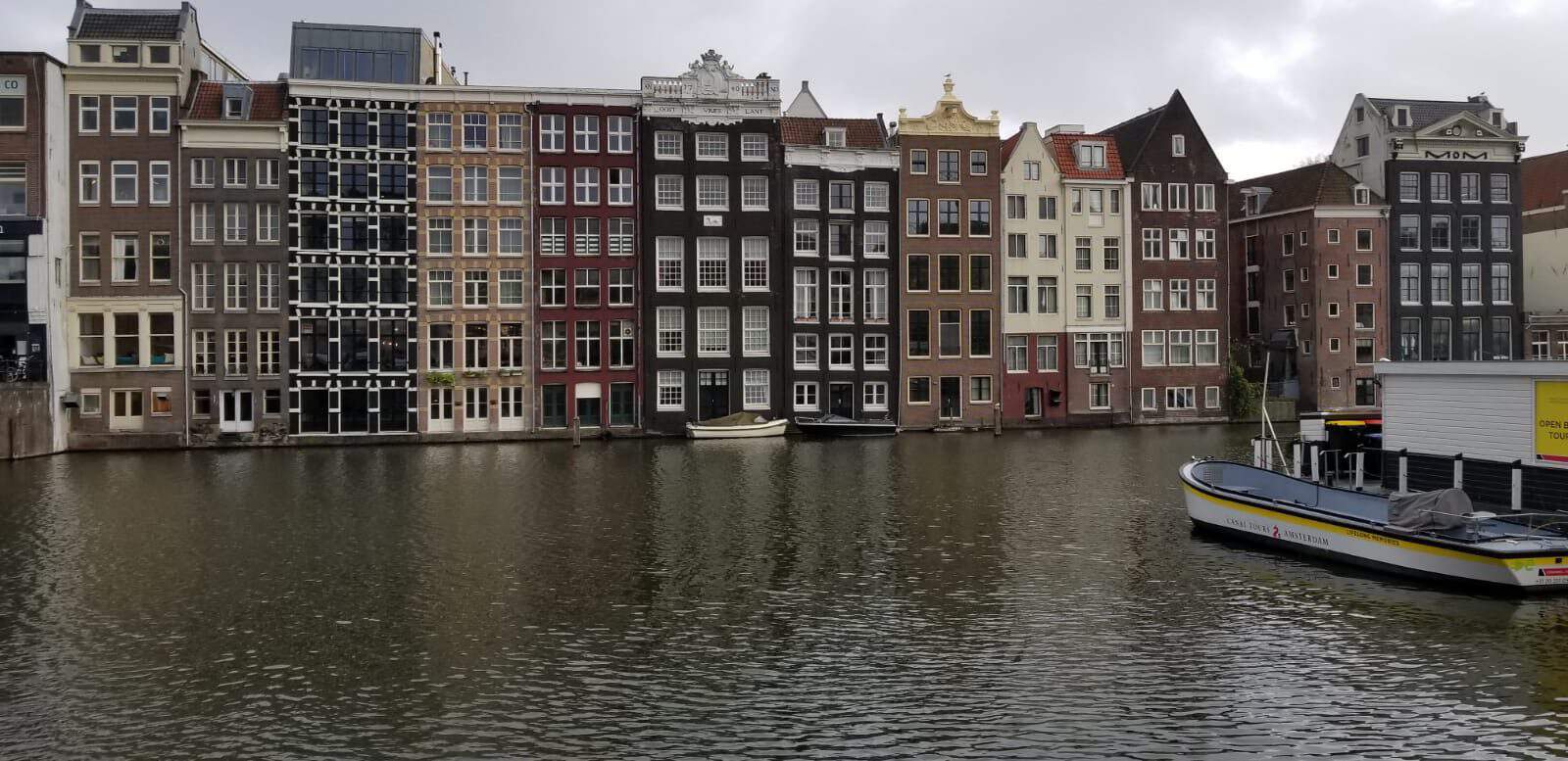 Falling Back in Love with Amsterdam 11 Skinny houses & canals of Amsterdam