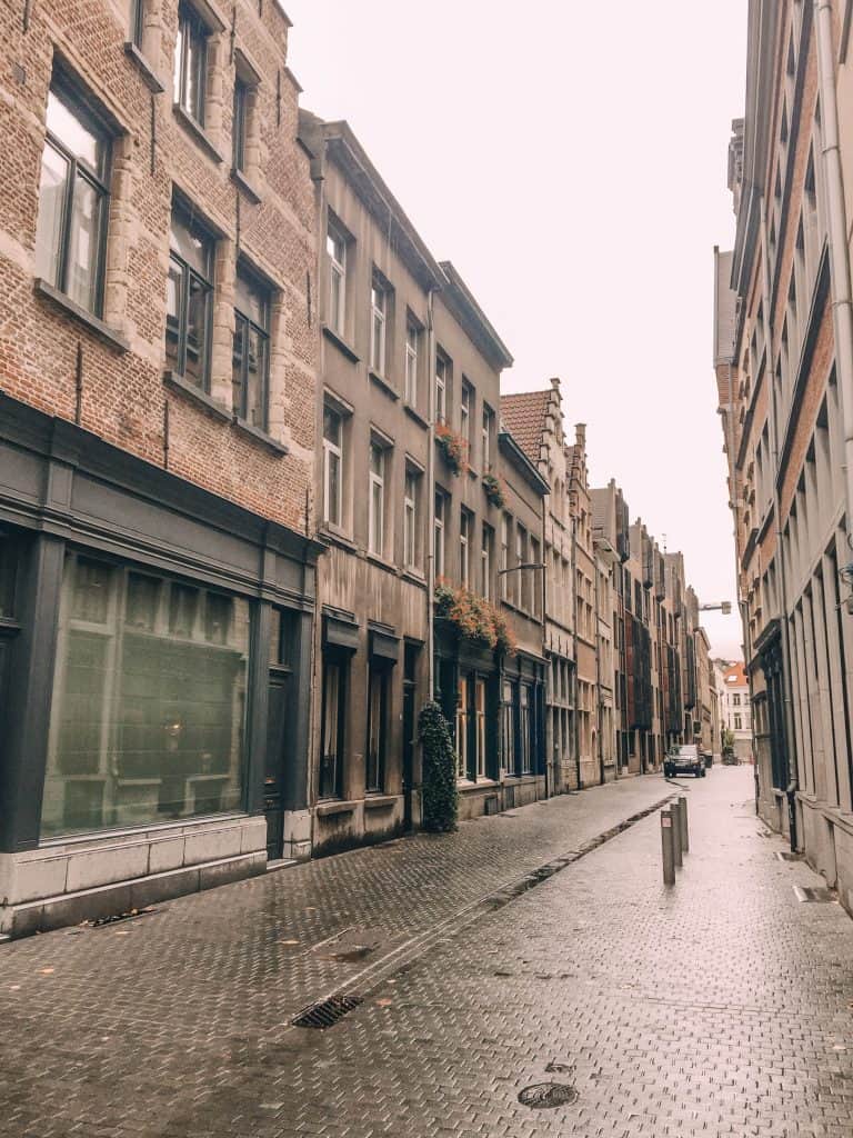 35 Photos that Will Convince You to Visit Antwerp 29 Streets of Antwerp