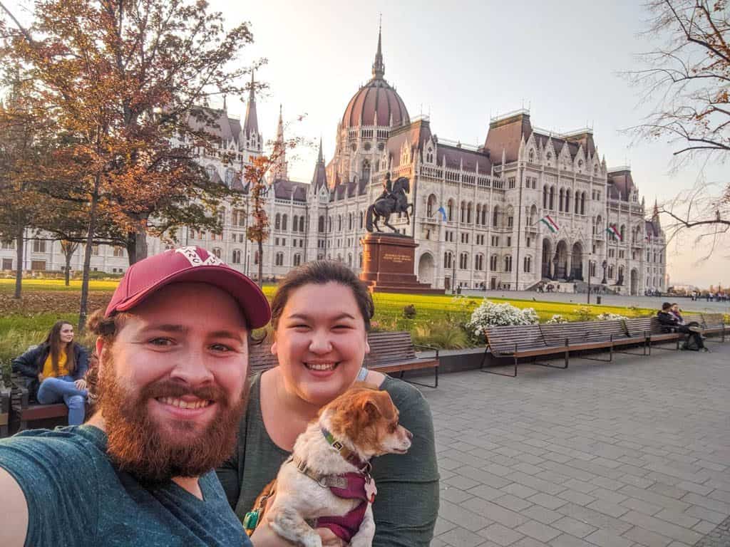 21 Things to Do in Budapest 13 Selfie at Hungarian Parliament Building