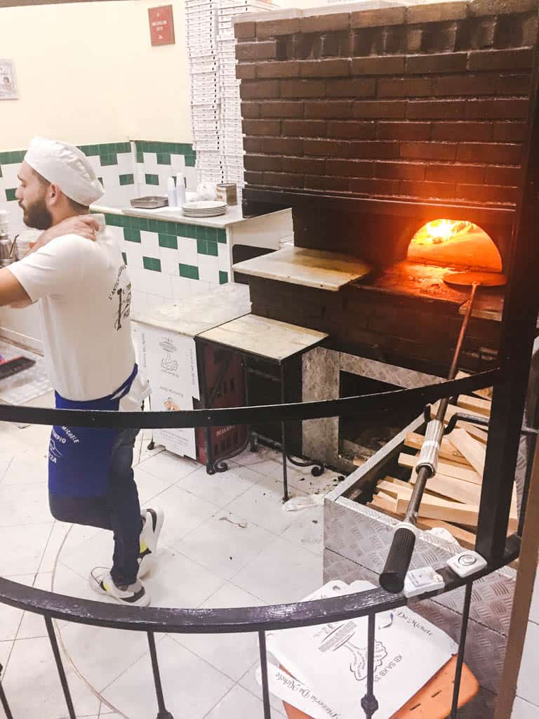 Where to Eat in Naples, Italy 4 Pizza oven