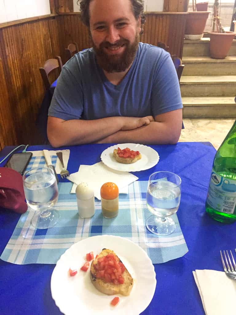 Where to Eat in Naples, Italy 24 Pasta in Naples