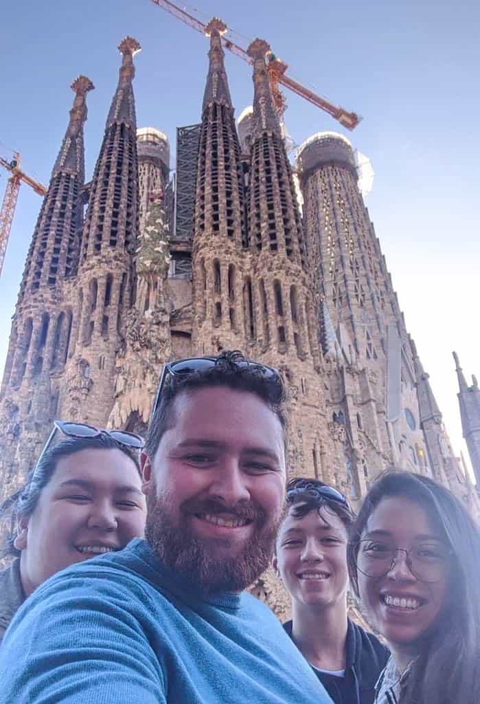 selfie at La Sagrada Familia