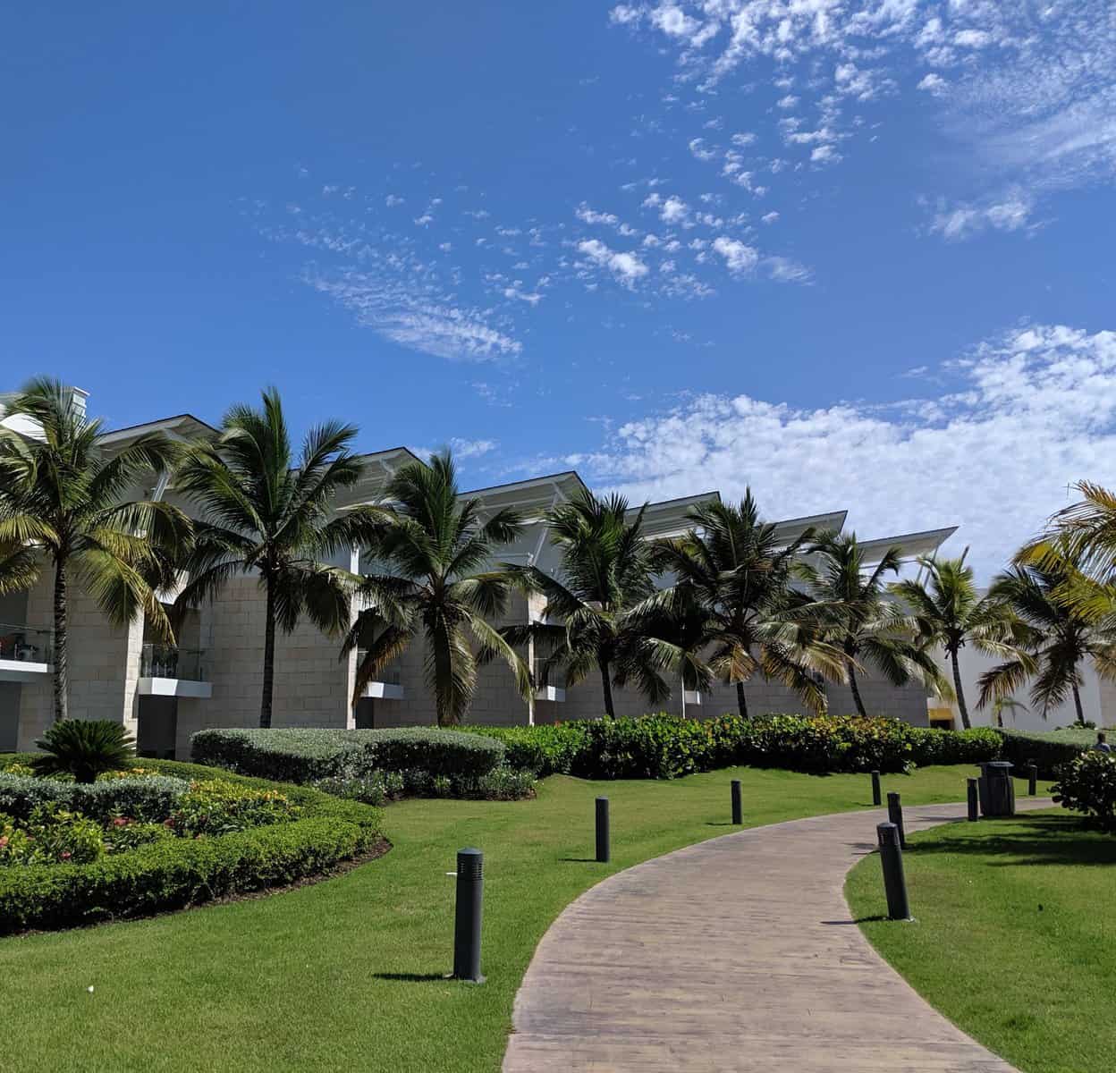 Travellers of the Month: Alex & Vicky from Clock Out Check In 6 4 Dominican Republic scaled