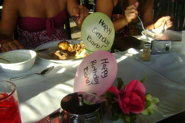 18 Things I Would Tell My 18 Year Old Self 2 18th birthday balloons