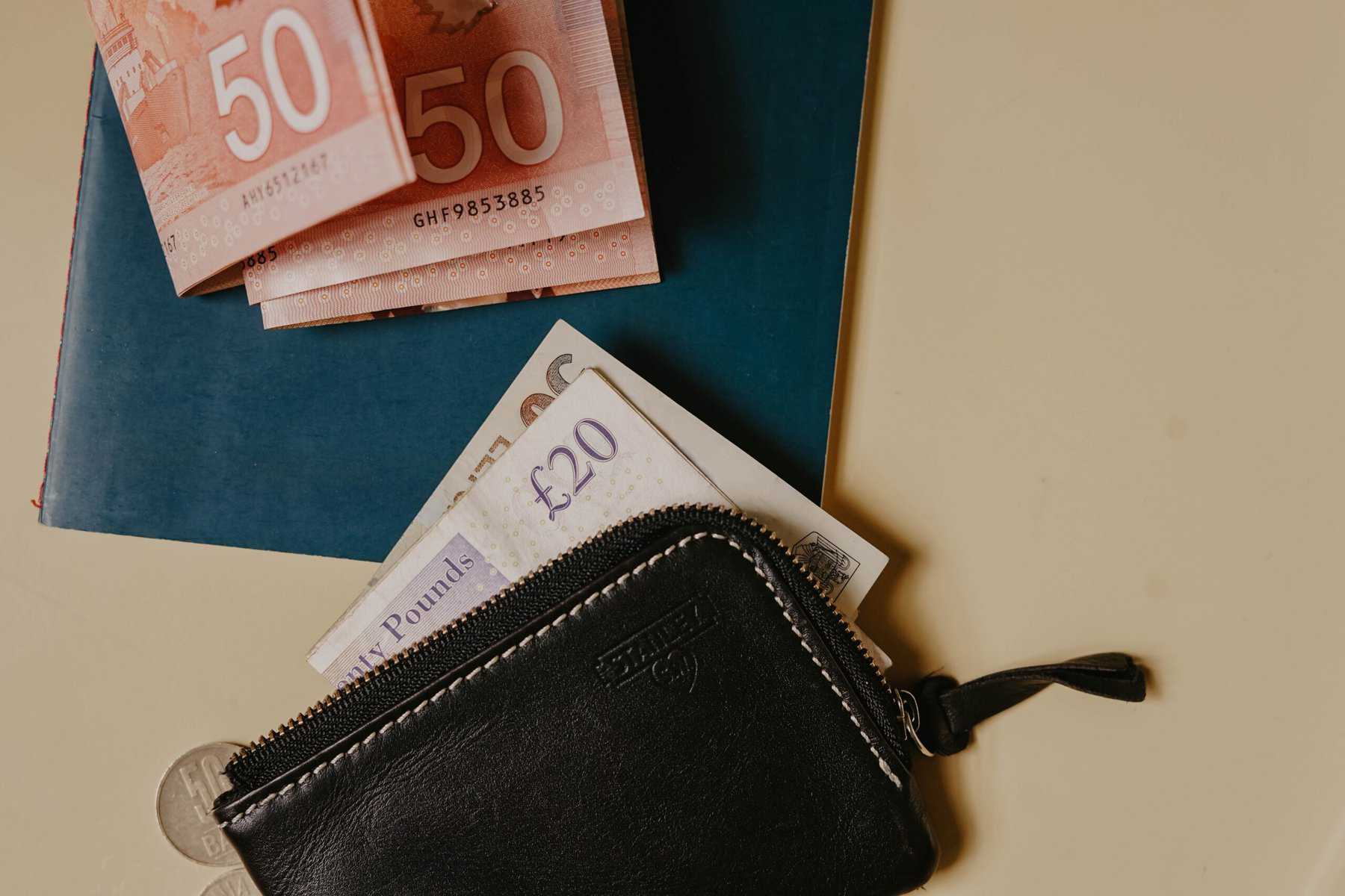12 Personal Finance Tips (From a Completely Unqualified Source!) 3 cash and finances