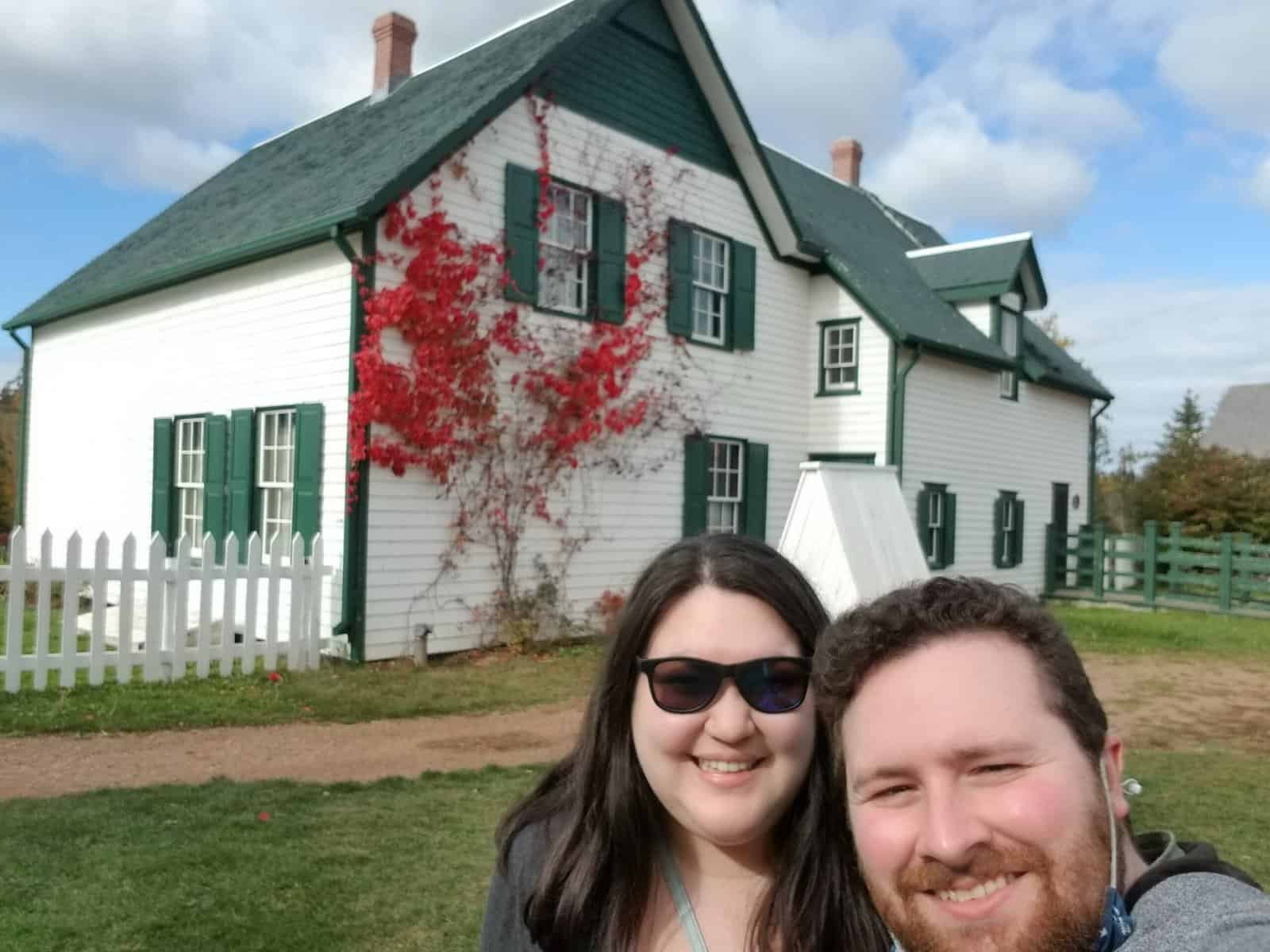 10 Tips for Planning Your Honeymoon 13 selfie in front of green gables in PEI