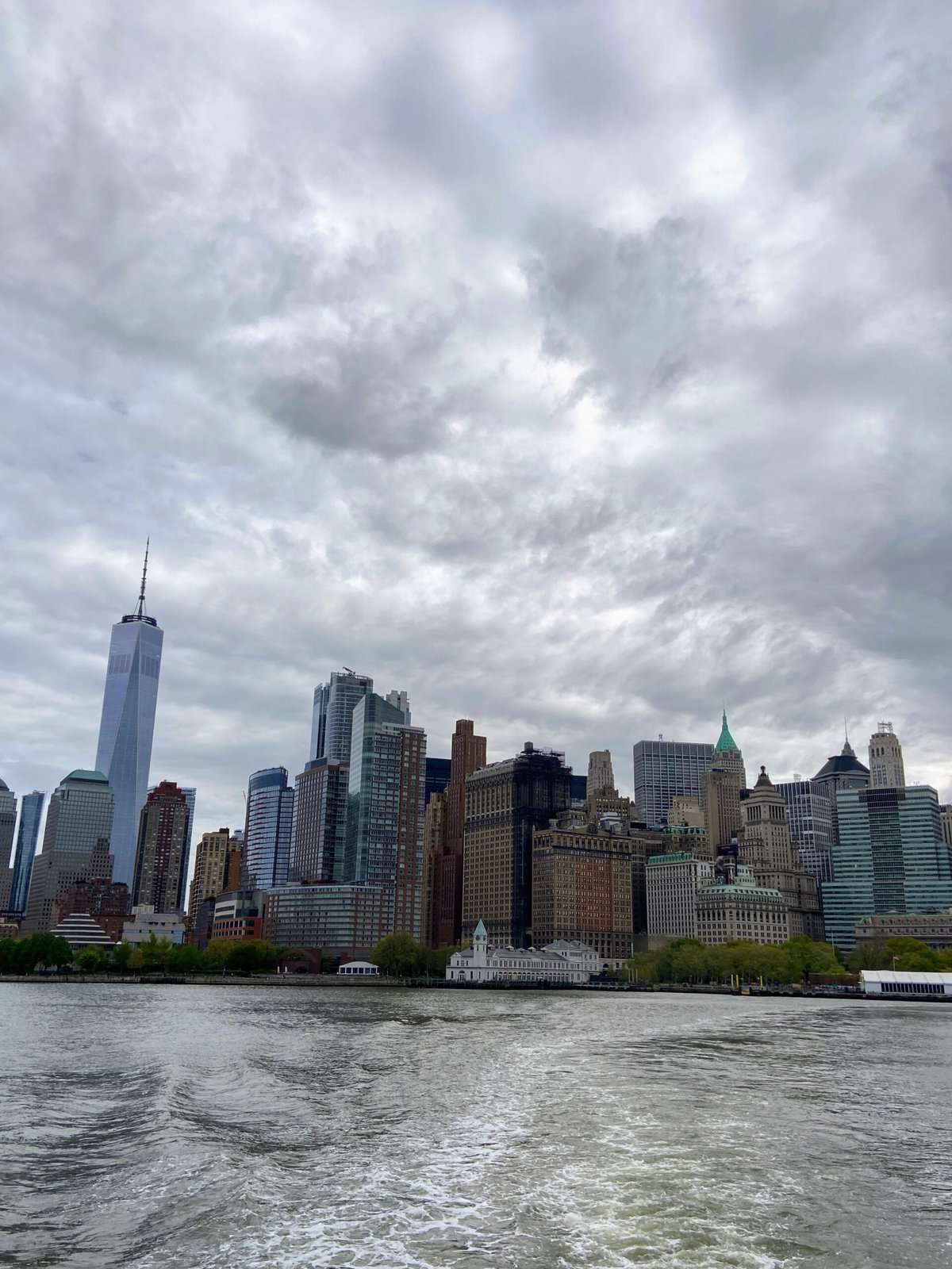 new york city skyline from the hudson river