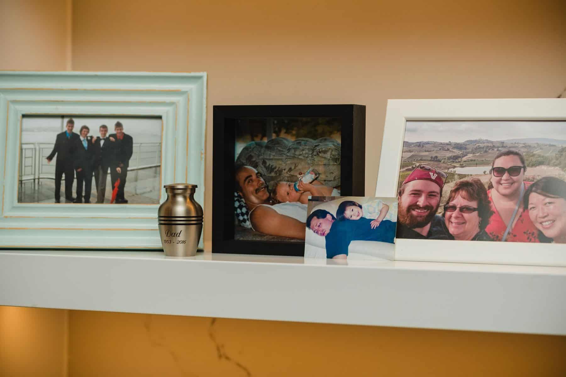 The 15 Best Moments From Our Wedding Day 8 randy's urn at our wedding