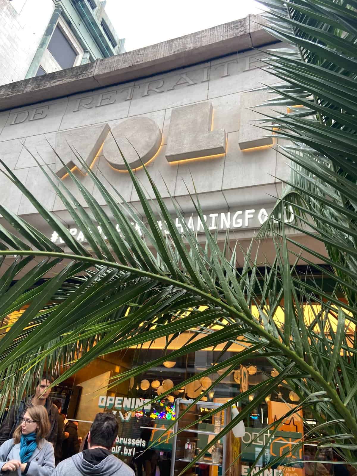 How to Explore All of Europe While Visiting Brussels 10 wolf food market in brussels, belgium