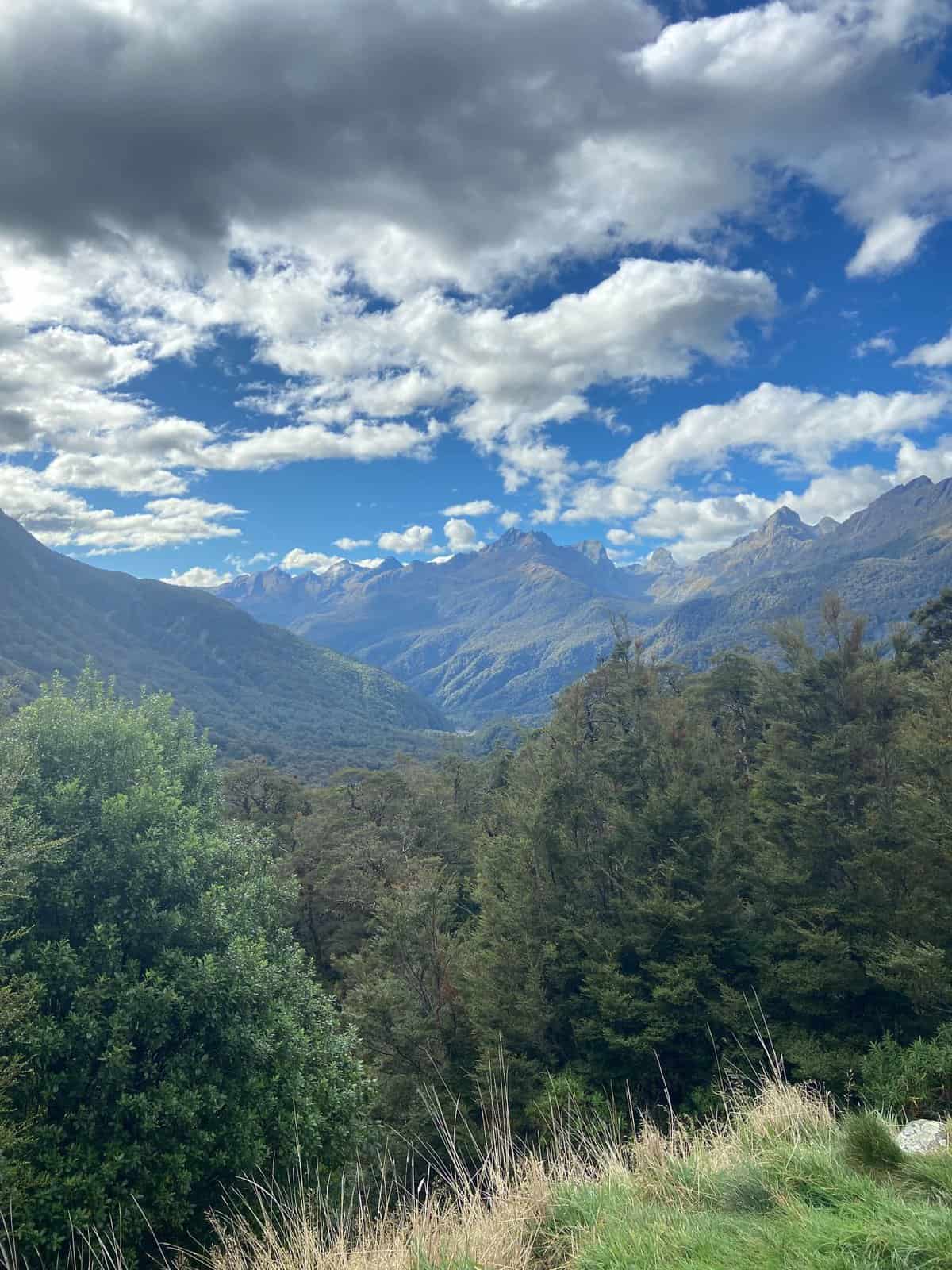 Pop's View Lookout on the drive from Queenstown to Milford Sound, New Zealand